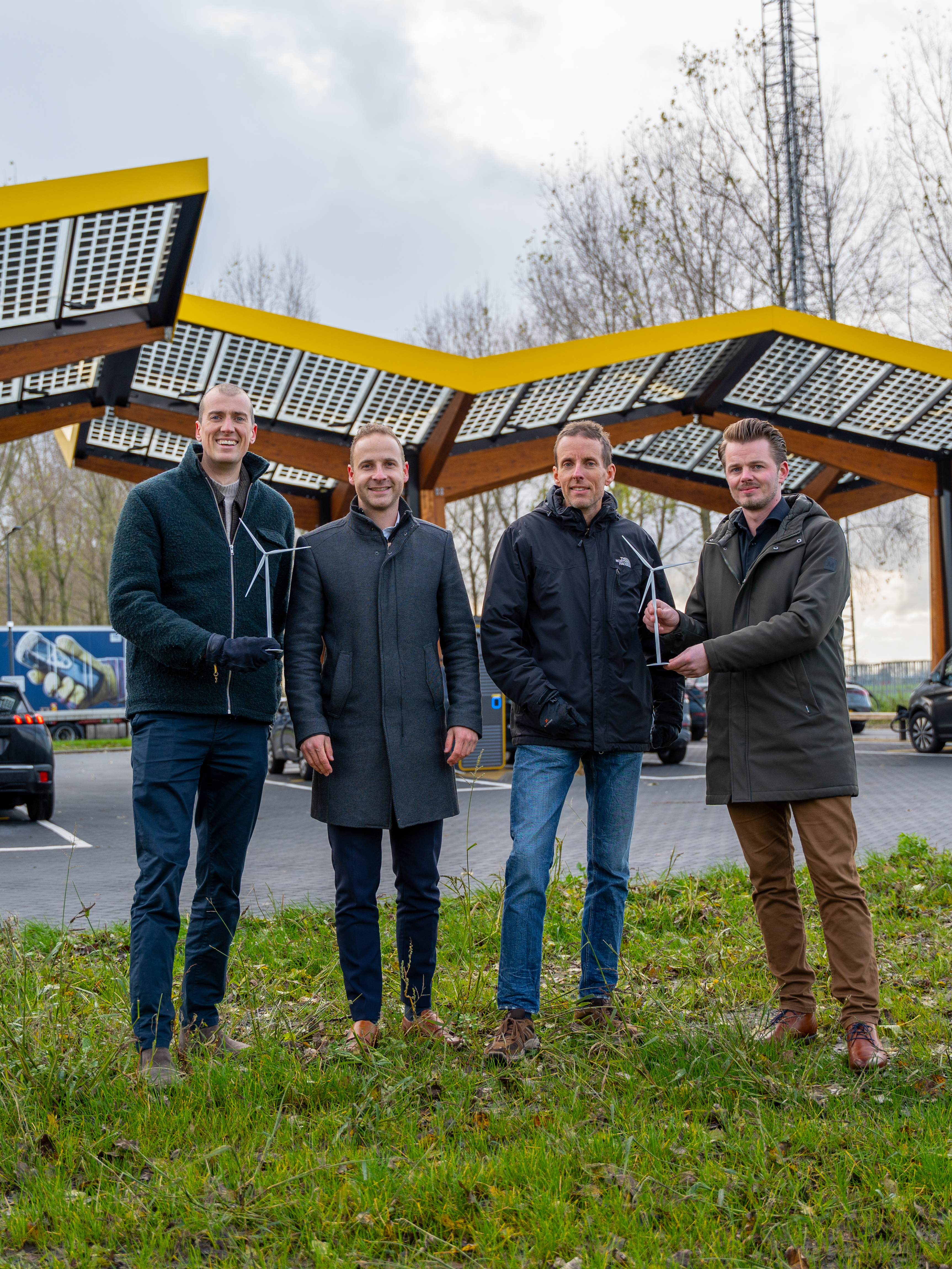Fastned sluit Corporate Power Purchase Agreement met Scholt Energy en lokale windproducent voor hernieuwbare energie uit Eemshaven 