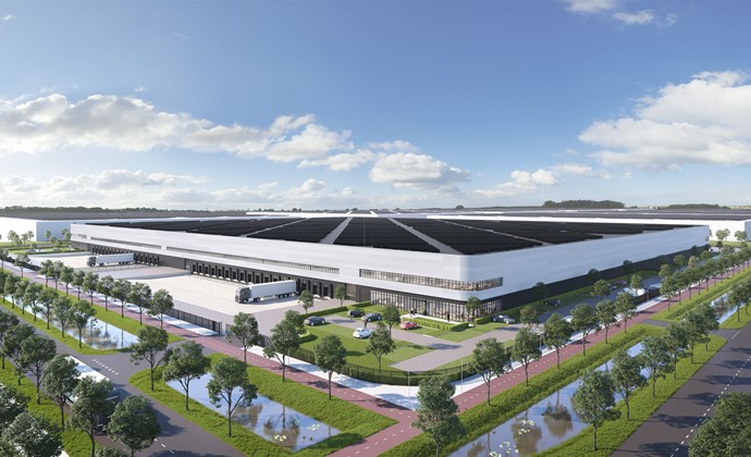 The Netherlands’ first self-sustaining distribution centre at Schiphol
