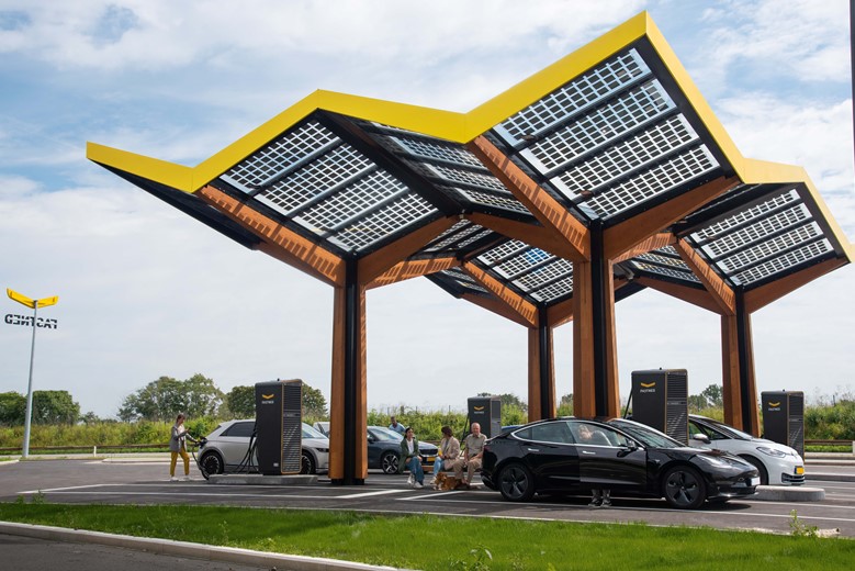 Fastnedstationpresskit02