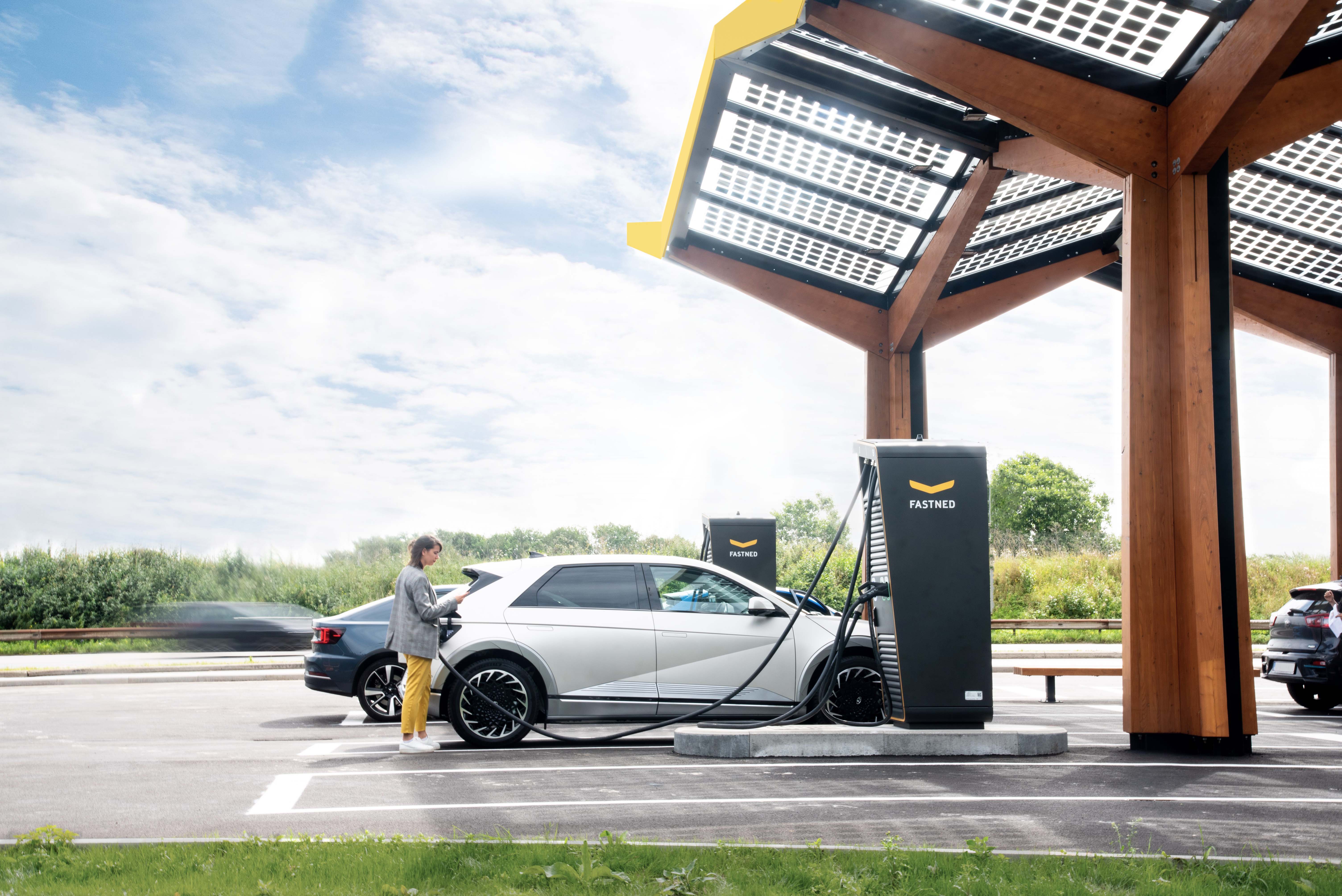 Fastnedstationpresskit15